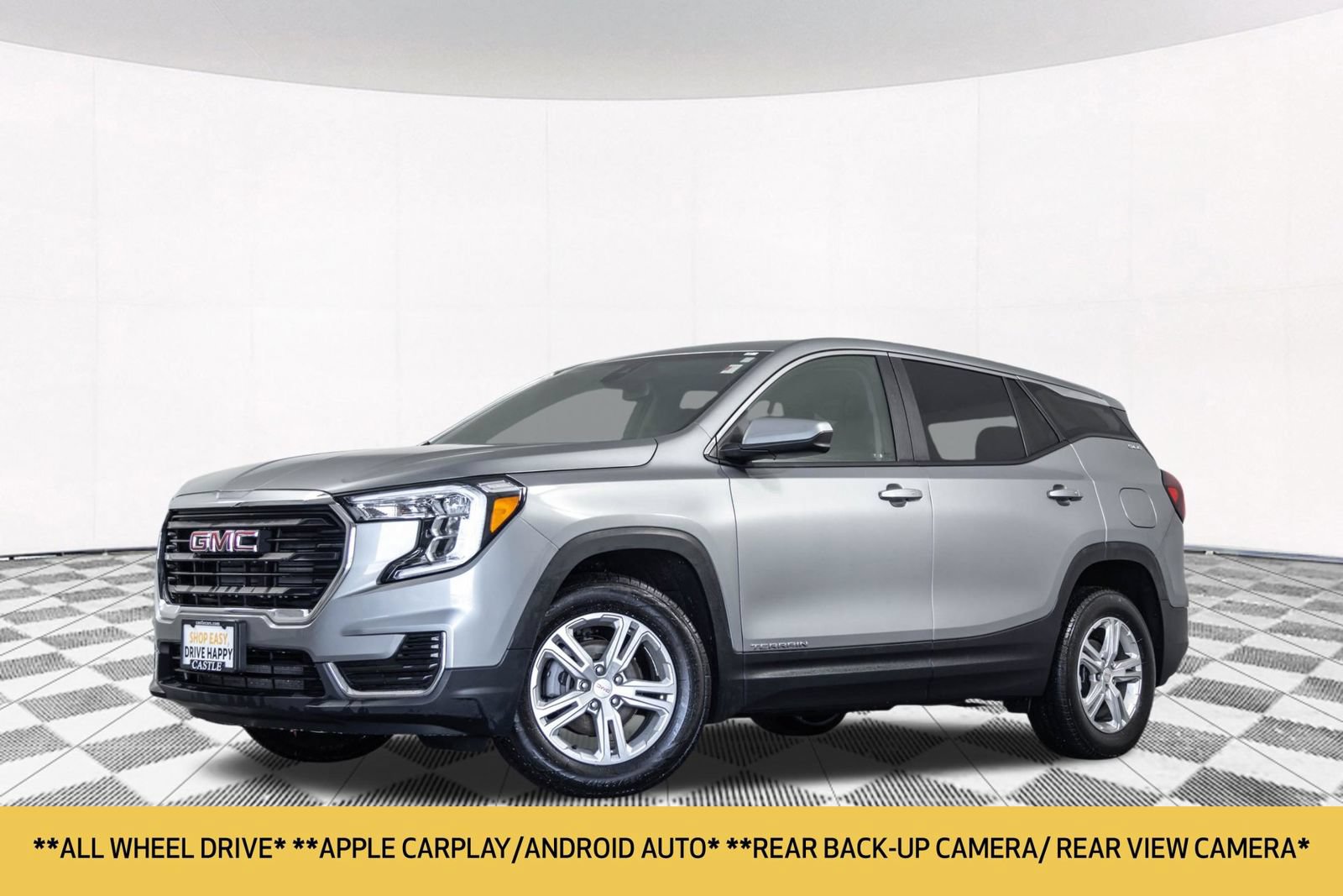 Used 2024 GMC Terrain SLE AWD/4WD image 2