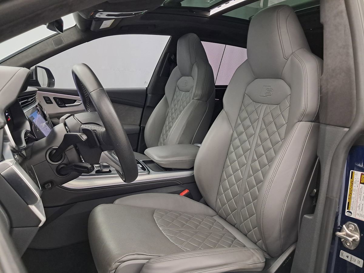 Used 2021 Audi SQ8 Premium Plus w/ Luxury Package image 9