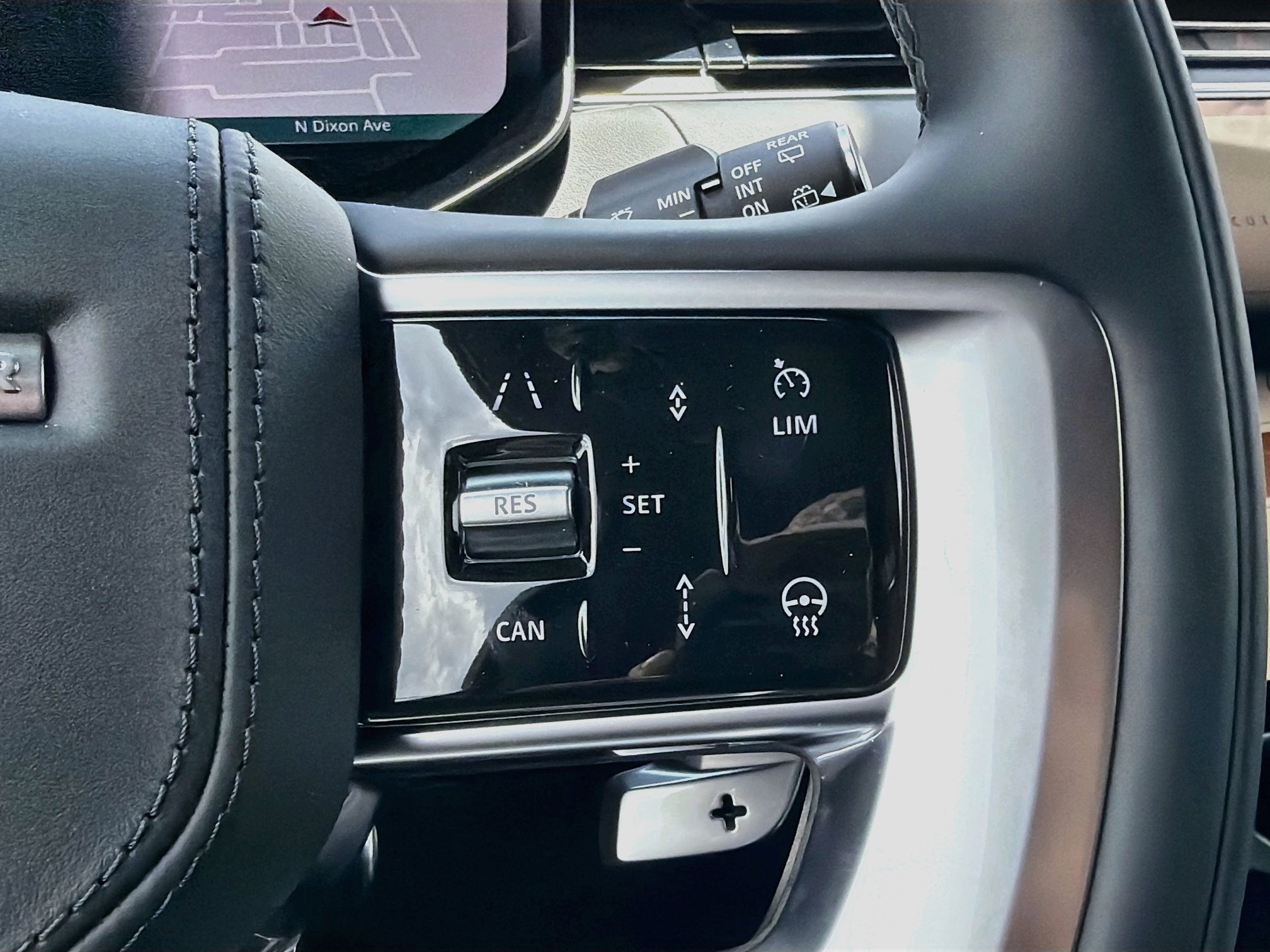 New 2026 Land Rover Range Rover SE AWD/4WD image 39