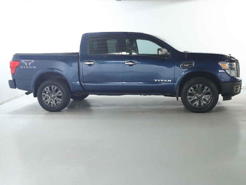 Used 2017 Nissan Titan Platinum Reserve image 11