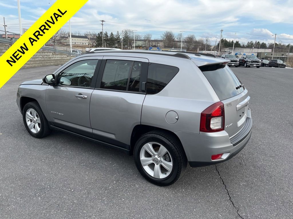 Used 2016 Jeep Compass Sport w/ Power Value Group image 7