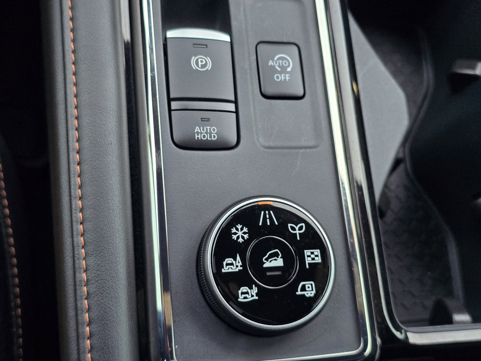Certified 2025 Nissan Pathfinder Rock Creek AWD/4WD image 23