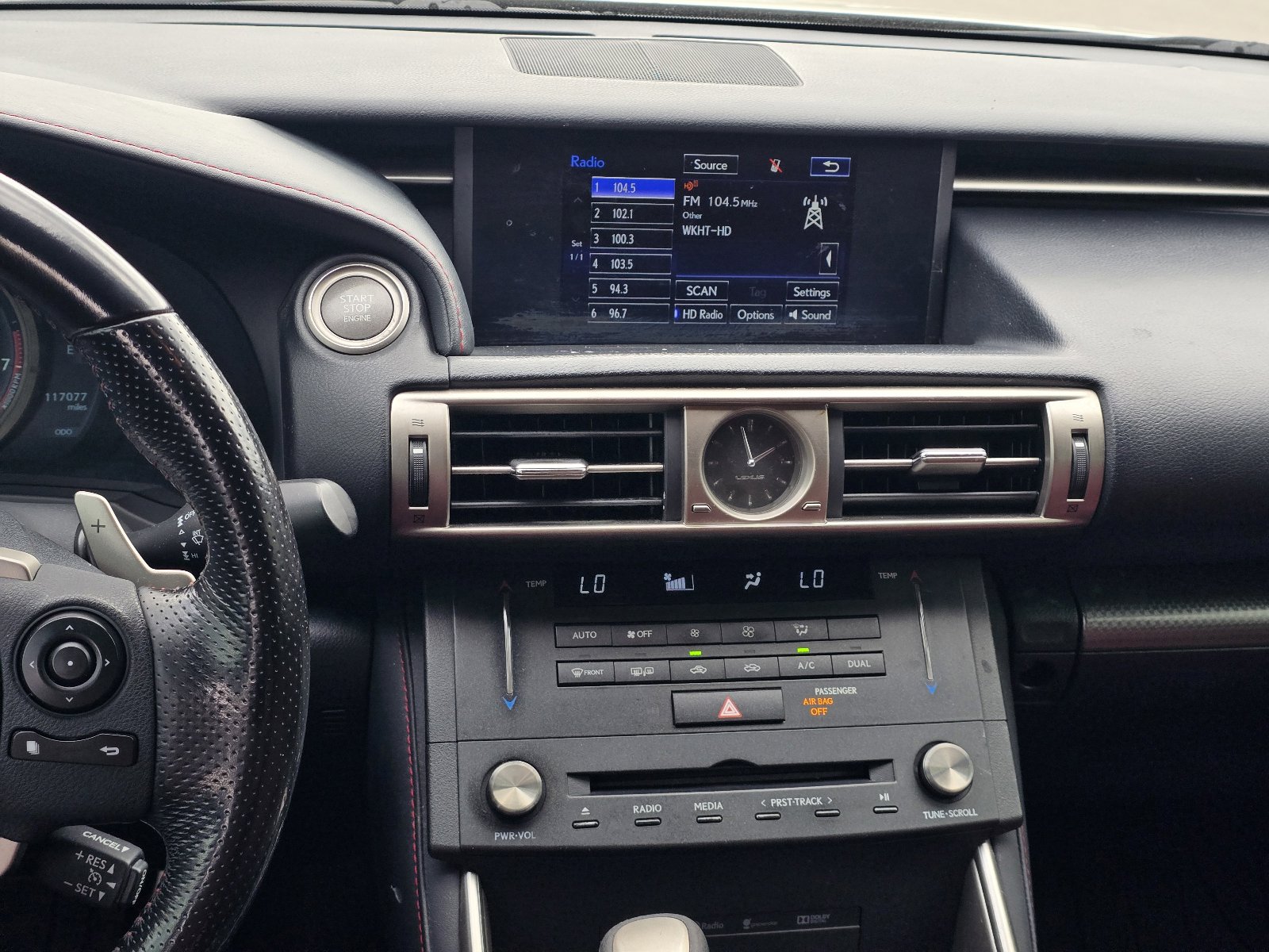 Used 2016 Lexus IS 300 Base image 15