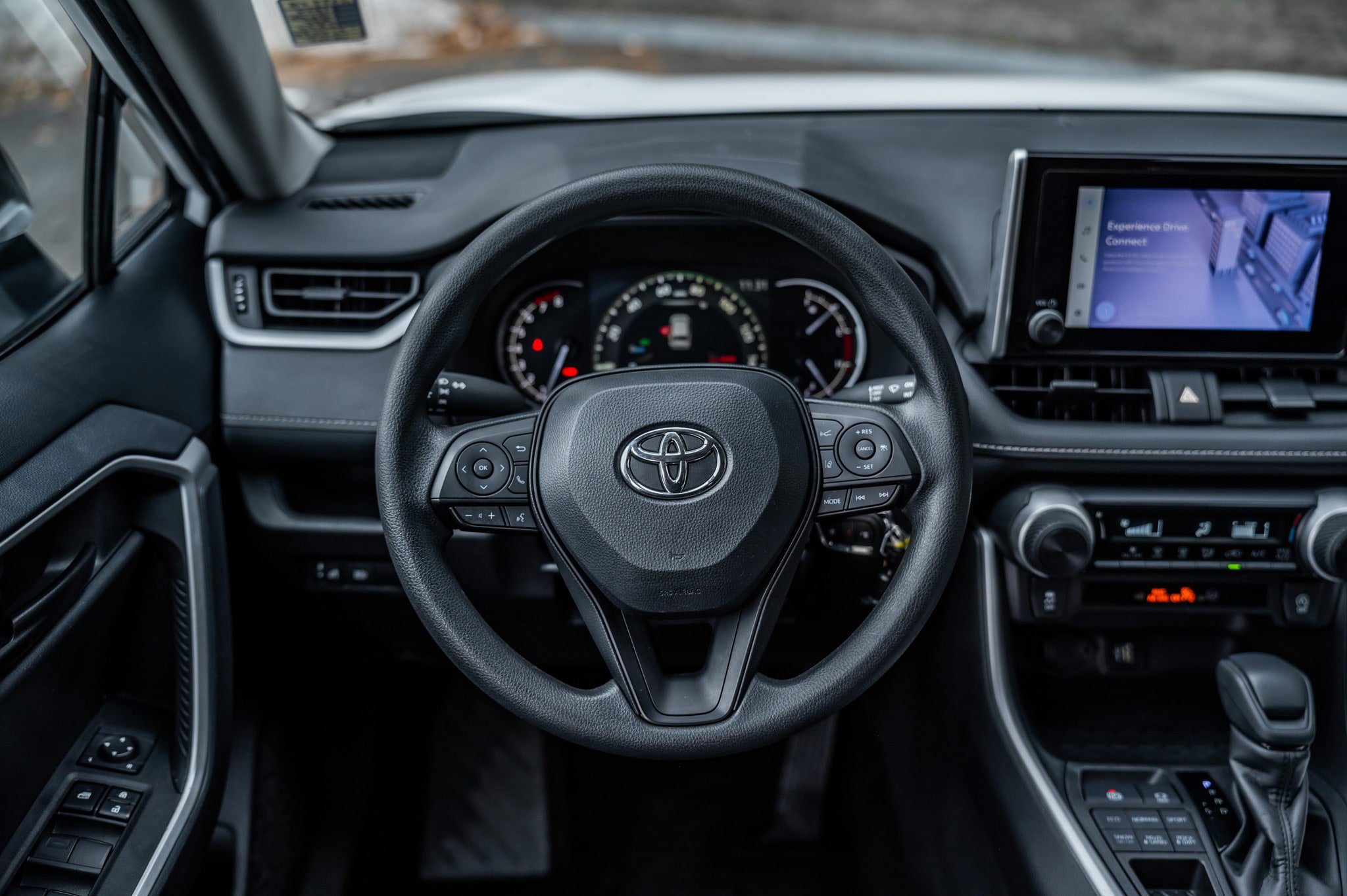 Used 2024 Toyota RAV4 LE image 26