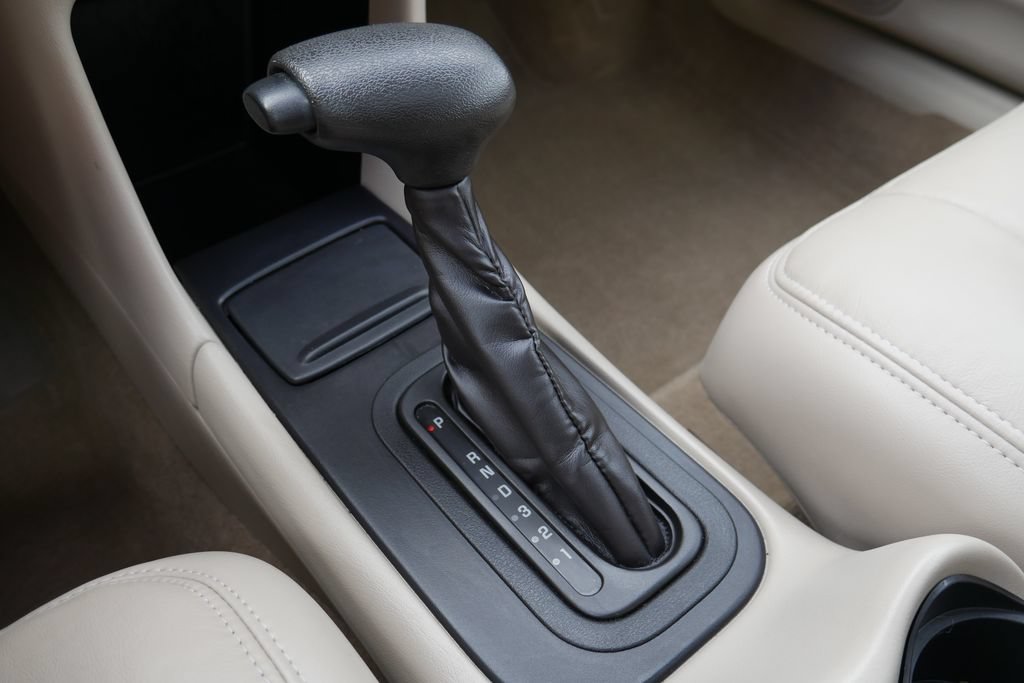 Used 2002 Chevrolet Impala LS w/ Seating Comfort Pkg FWD image 38
