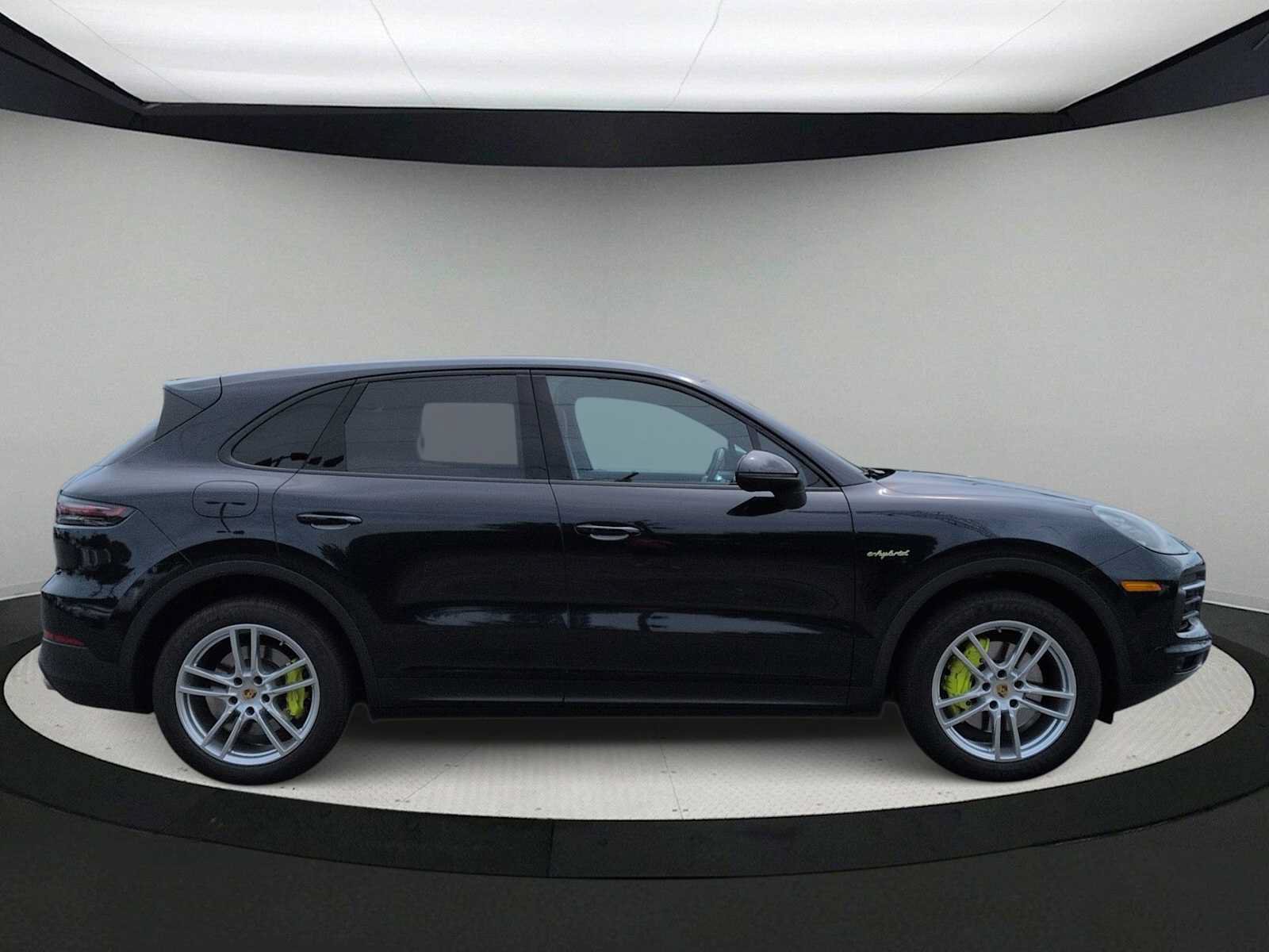Used 2021 Porsche Cayenne E-Hybrid AWD/4WD image 9