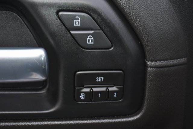 Used 2020 Chevrolet Silverado 1500 LTZ w/ LTZ Plus Package image 16