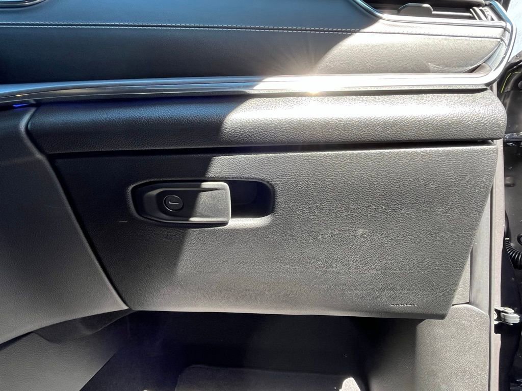 New 2025 Jeep Grand Cherokee Overland w/ Luxury Tech Group IV image 24