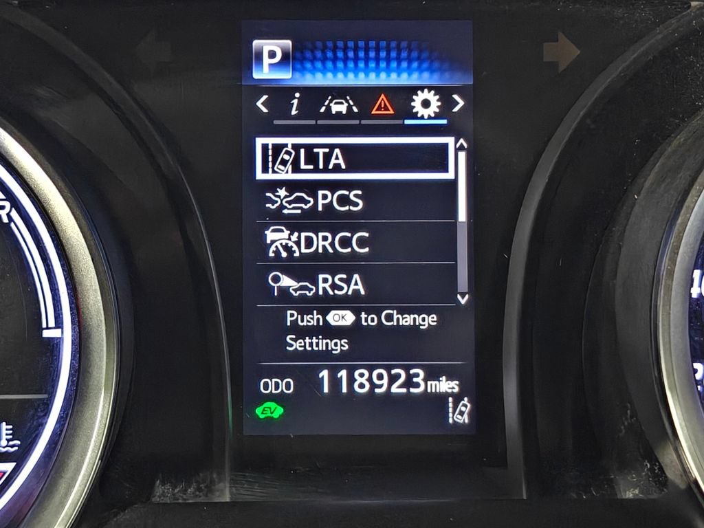 Used 2021 Toyota Camry LE FWD image 33