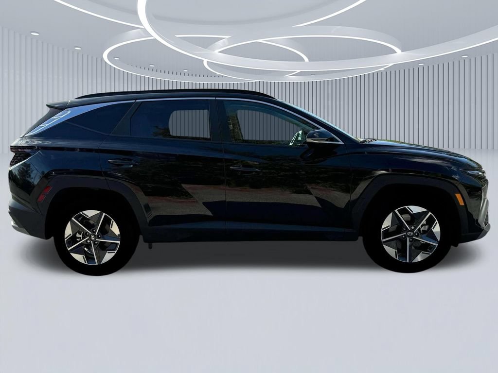 New 2025 Hyundai Tucson SEL FWD image 9