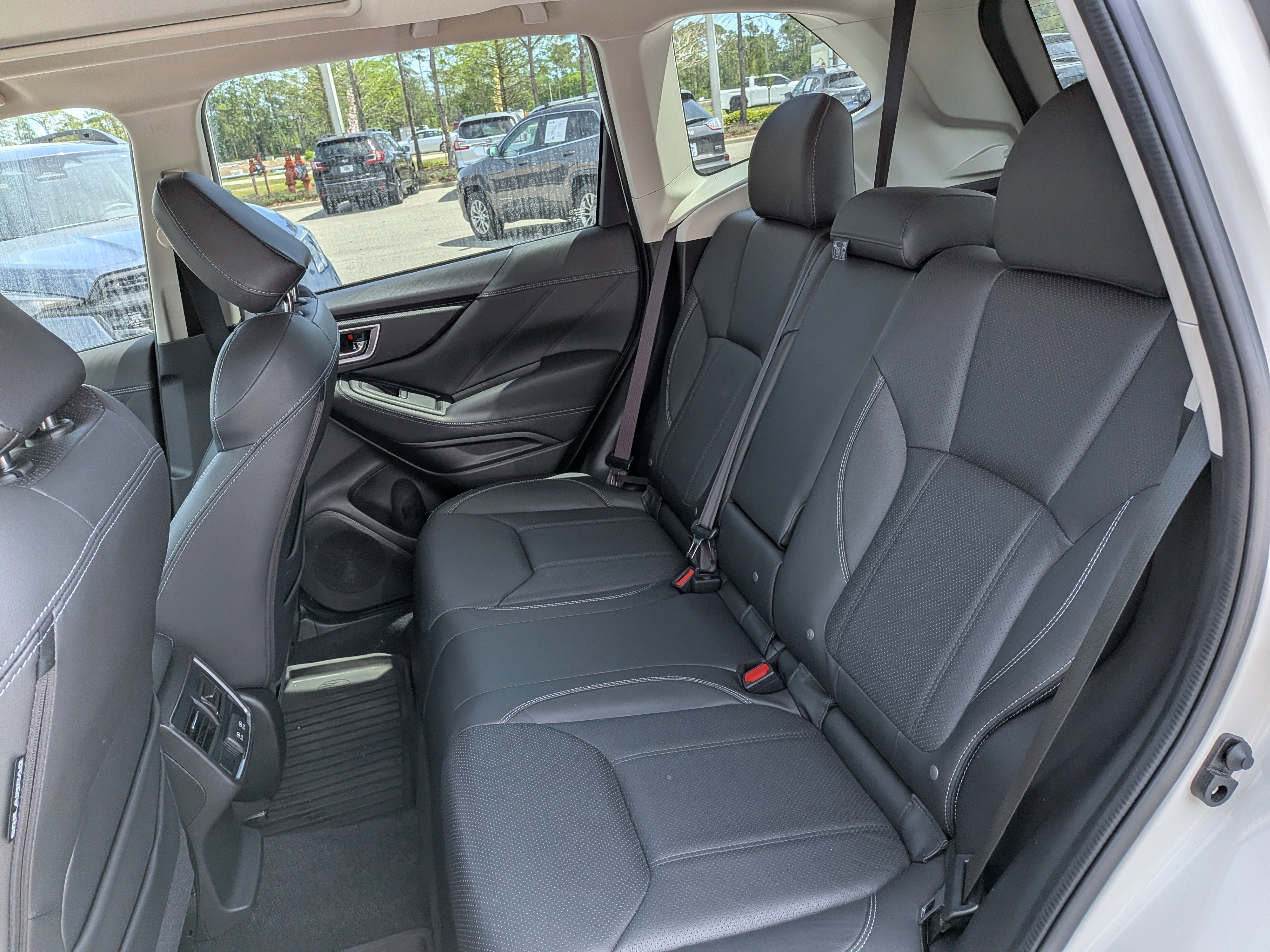 Used 2020 Subaru Forester Limited image 13