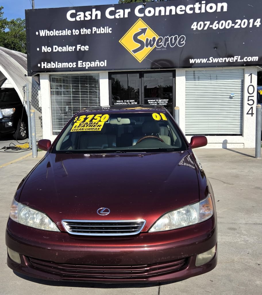 Used 2001 Lexus ES 330 FWD image 2