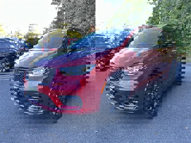 New 2026 Chrysler Pacifica Limited image 4