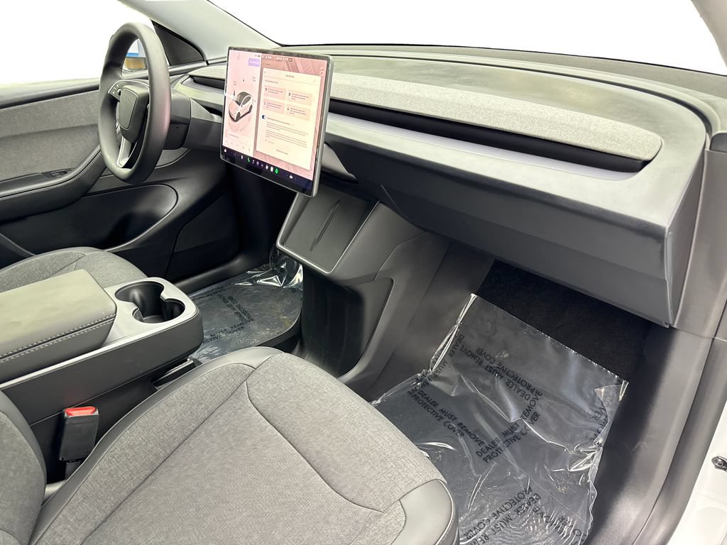 Used 2026 Tesla Model Y 2WD image 48