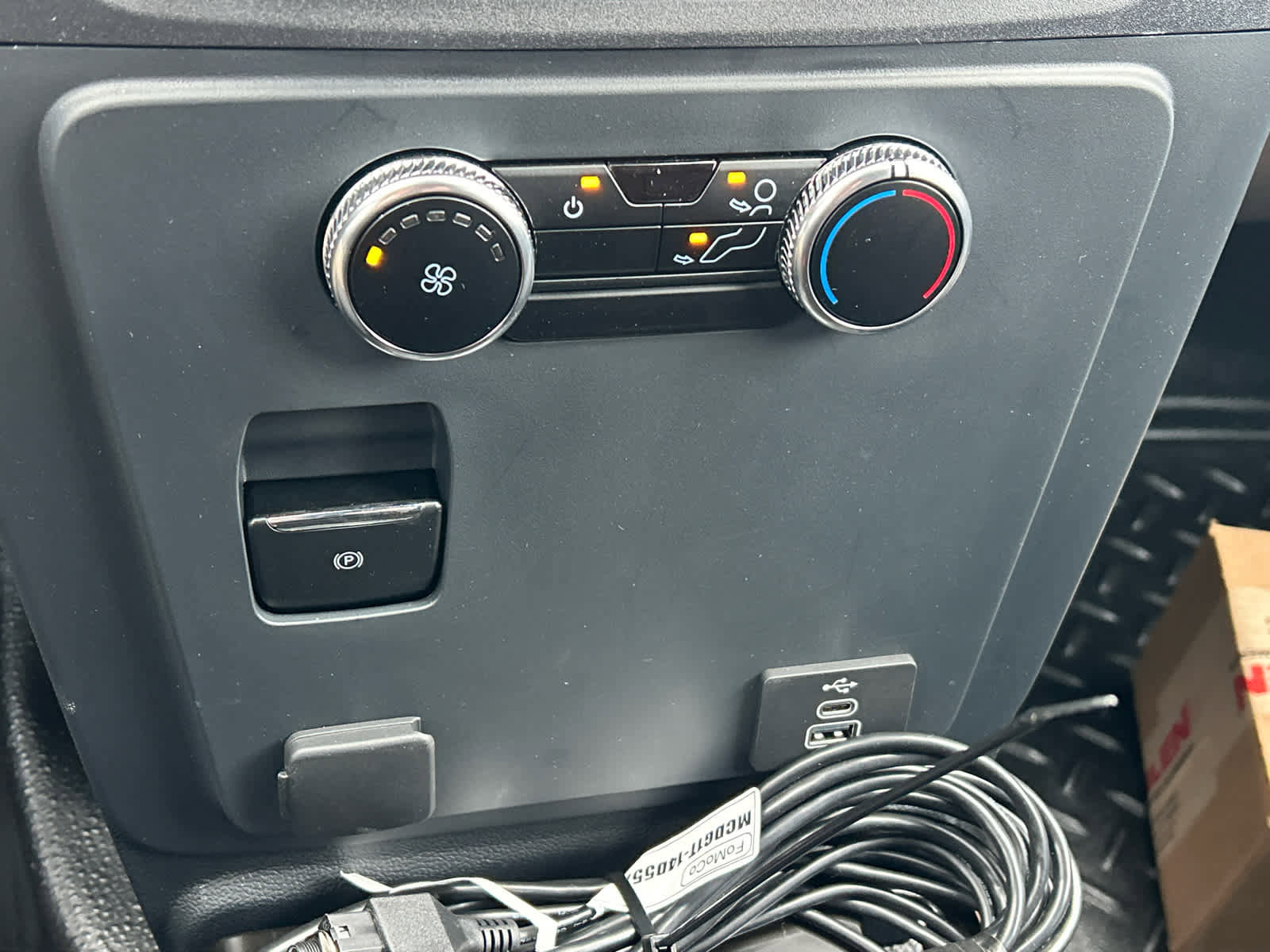 New 2026 Ford Explorer w/ Ready For The Road Package image 34