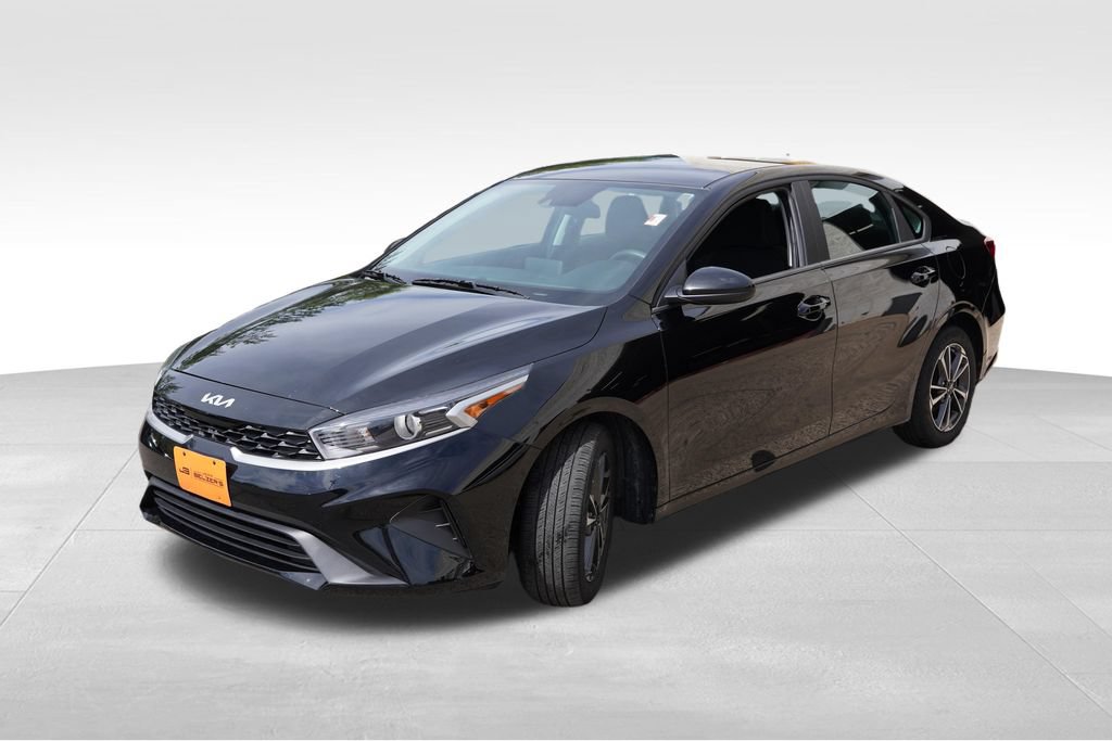 Certified 2024 Kia Forte LXS FWD image 11