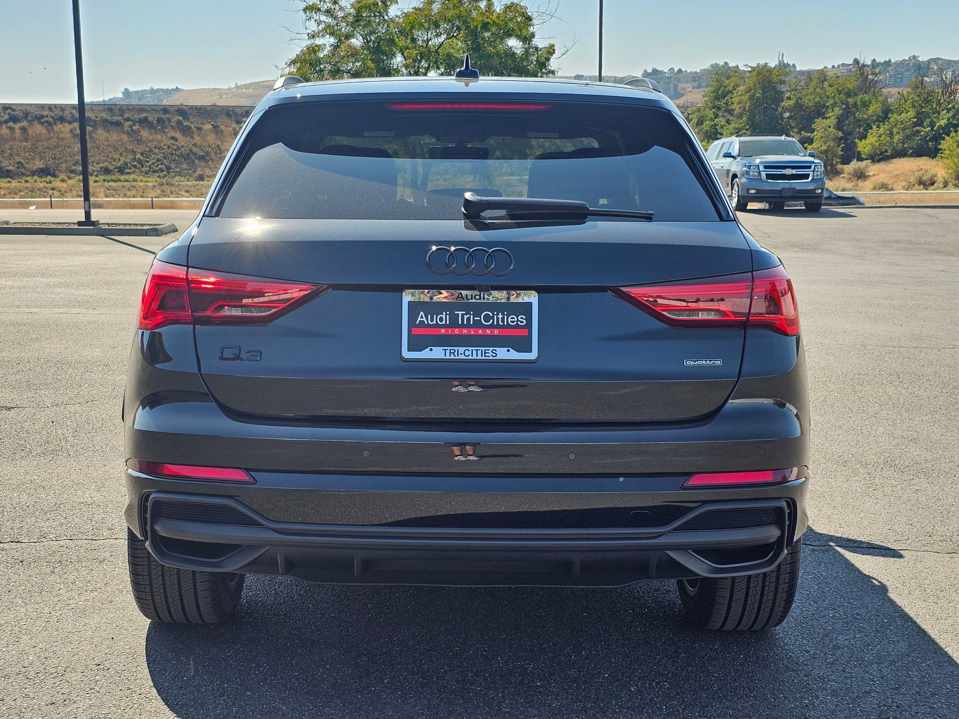 New 2025 Audi Q3 2.0T Premium image 5