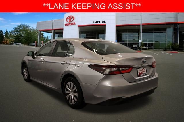 Used 2021 Toyota Camry LE image 5