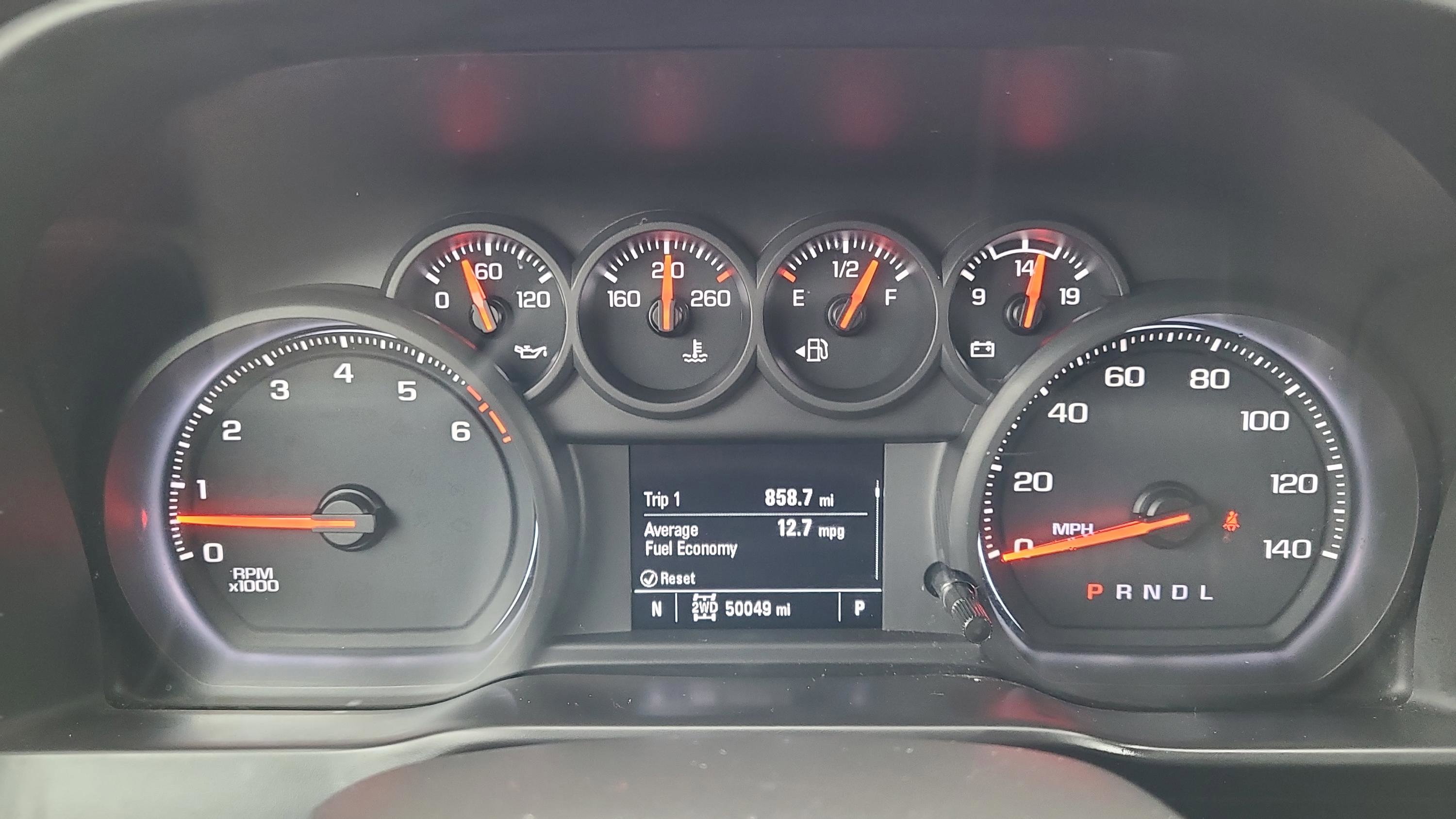 Used 2020 Chevrolet Silverado 2500 Custom w/ Custom Value Package image 17