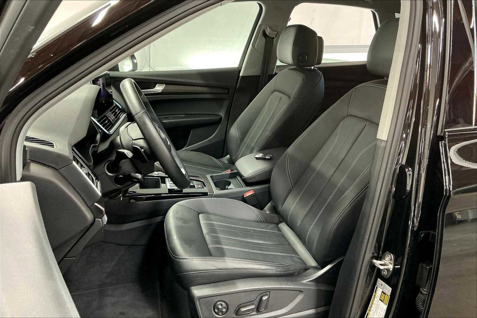 Used 2025 Audi Q5 2.0T Premium image 27