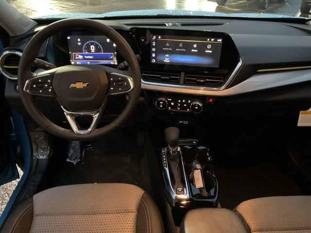 New 2026 Chevrolet Trax LT w/ Driver Confidence Package image 15