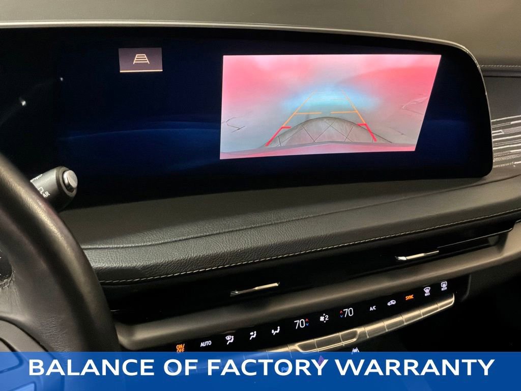 Used 2024 Cadillac XT4 Premium Luxury AWD/4WD image 3