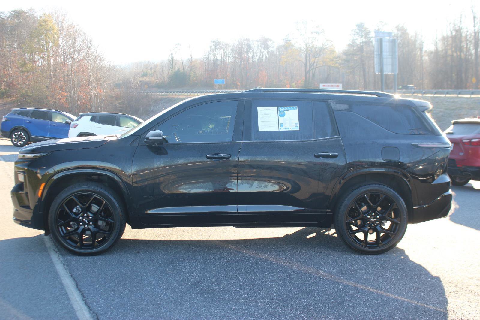 Used 2024 Chevrolet Traverse RS w/ LPO, Floor Liner Package image 4
