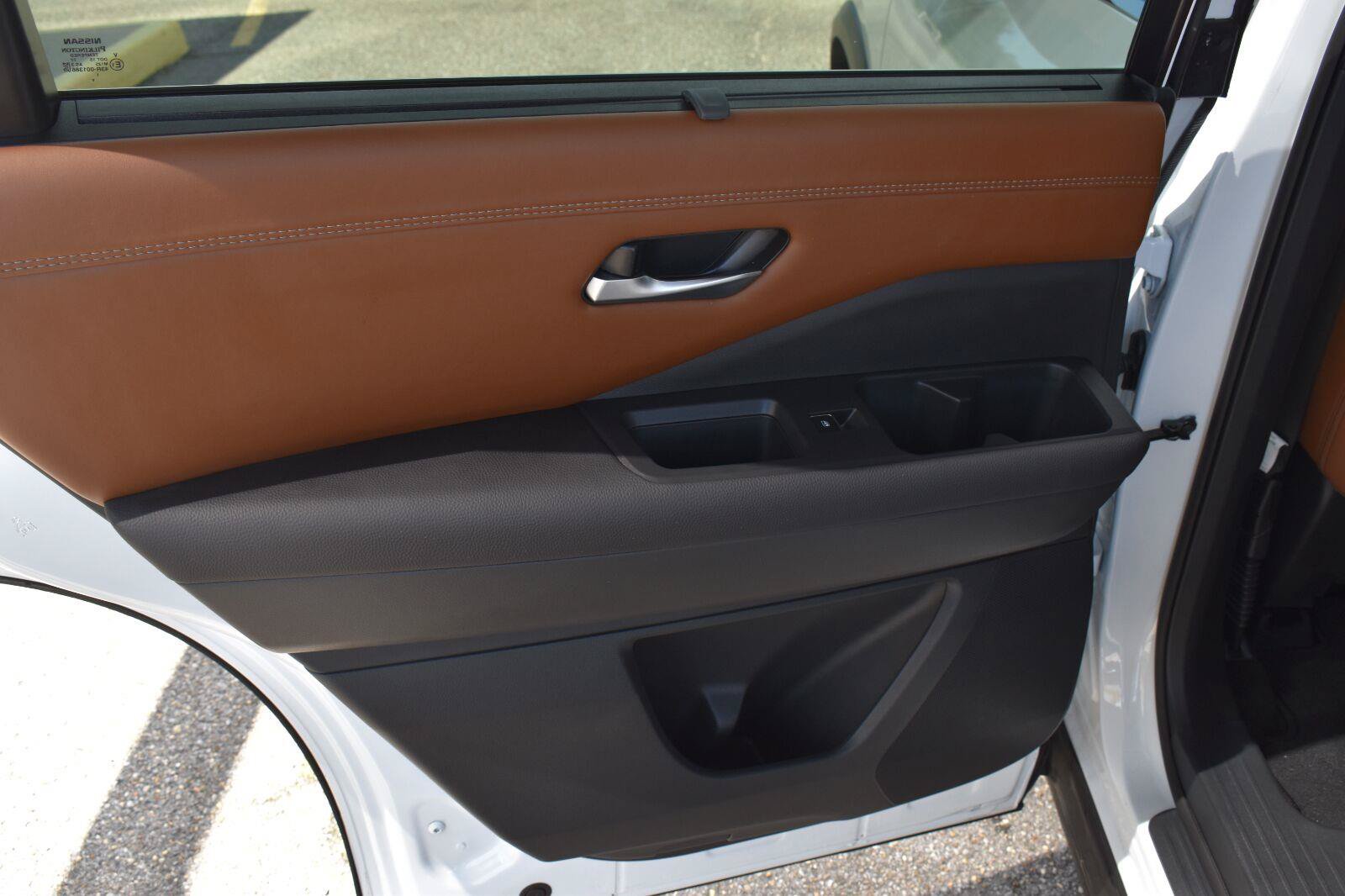 Used 2025 Nissan Pathfinder Platinum w/ Cargo Package FWD image 50