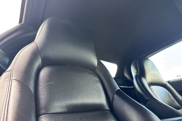 Used 2005 Chevrolet Corvette Convertible w/ Preferred Equipment Group image 18