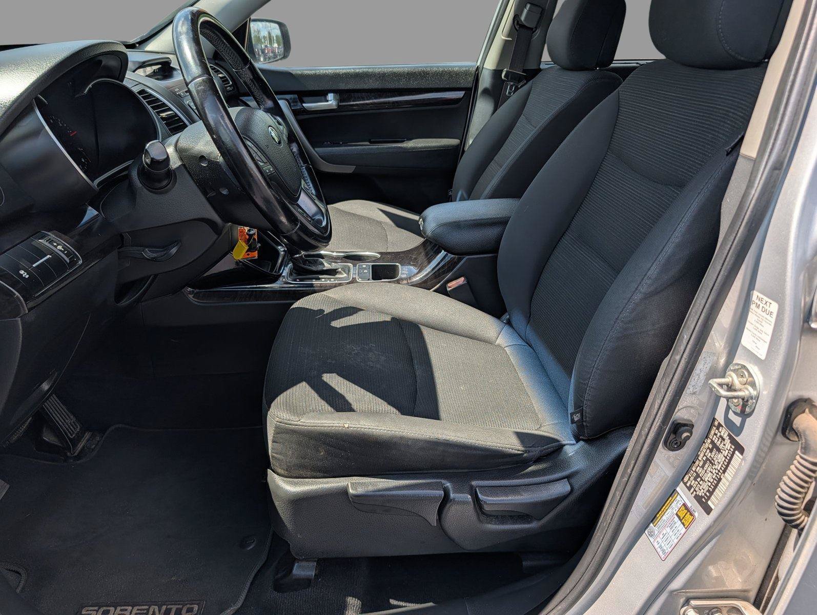 Used 2014 Kia Sorento LX FWD image 7