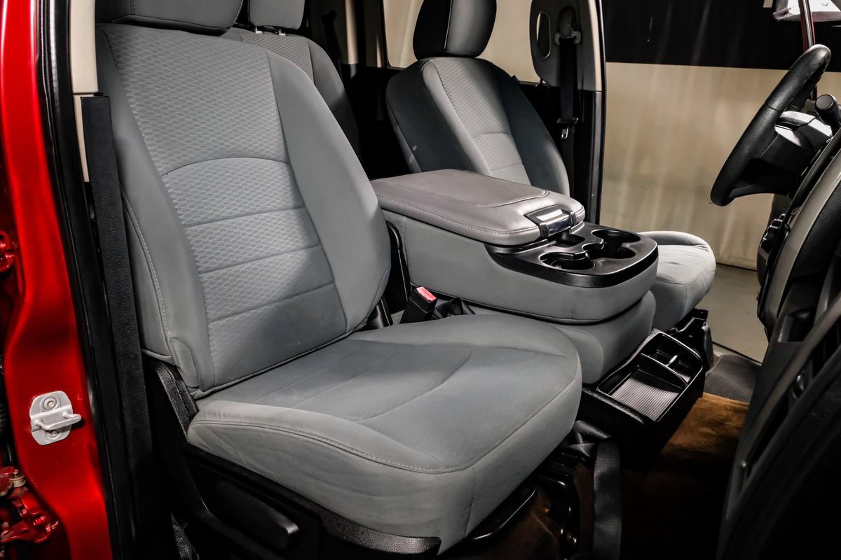 Used 2013 RAM 1500 Express RWD image 28