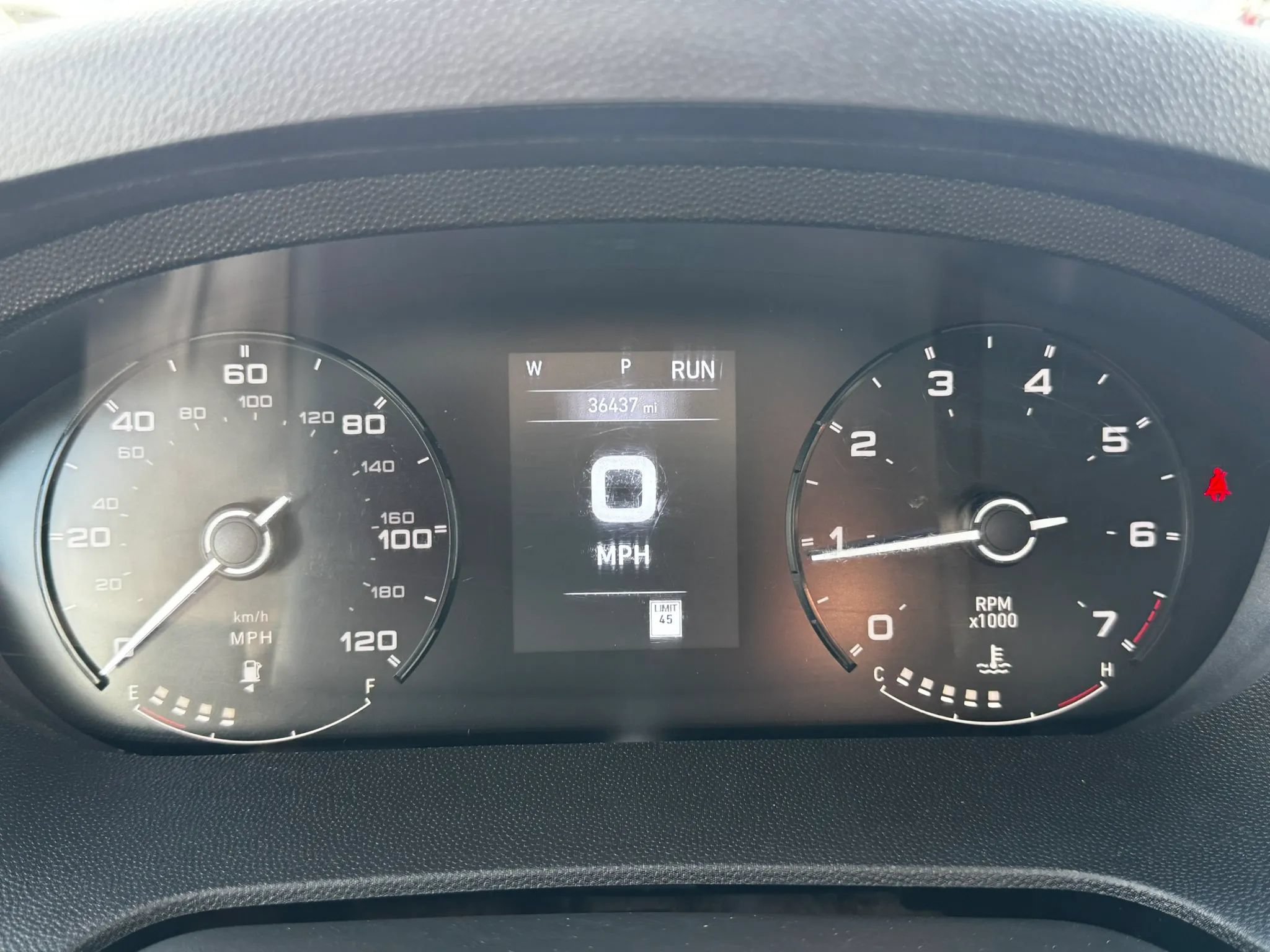 Used 2025 RAM ProMaster 2500 w/ Convenience Group FWD image 18