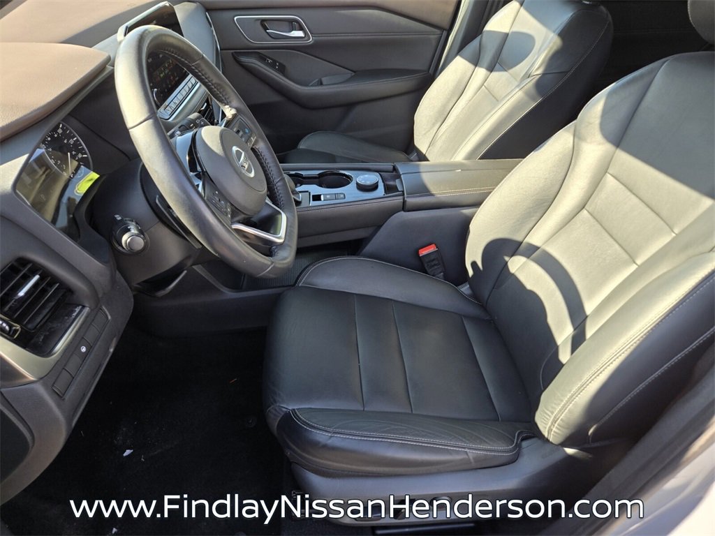 Used 2021 Nissan Rogue SL w/ Premium Package image 10