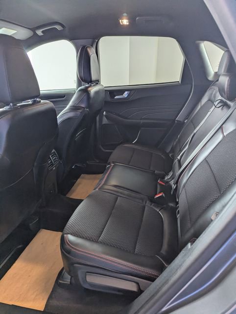 Used 2023 Ford Escape ST-Line AWD/4WD image 15