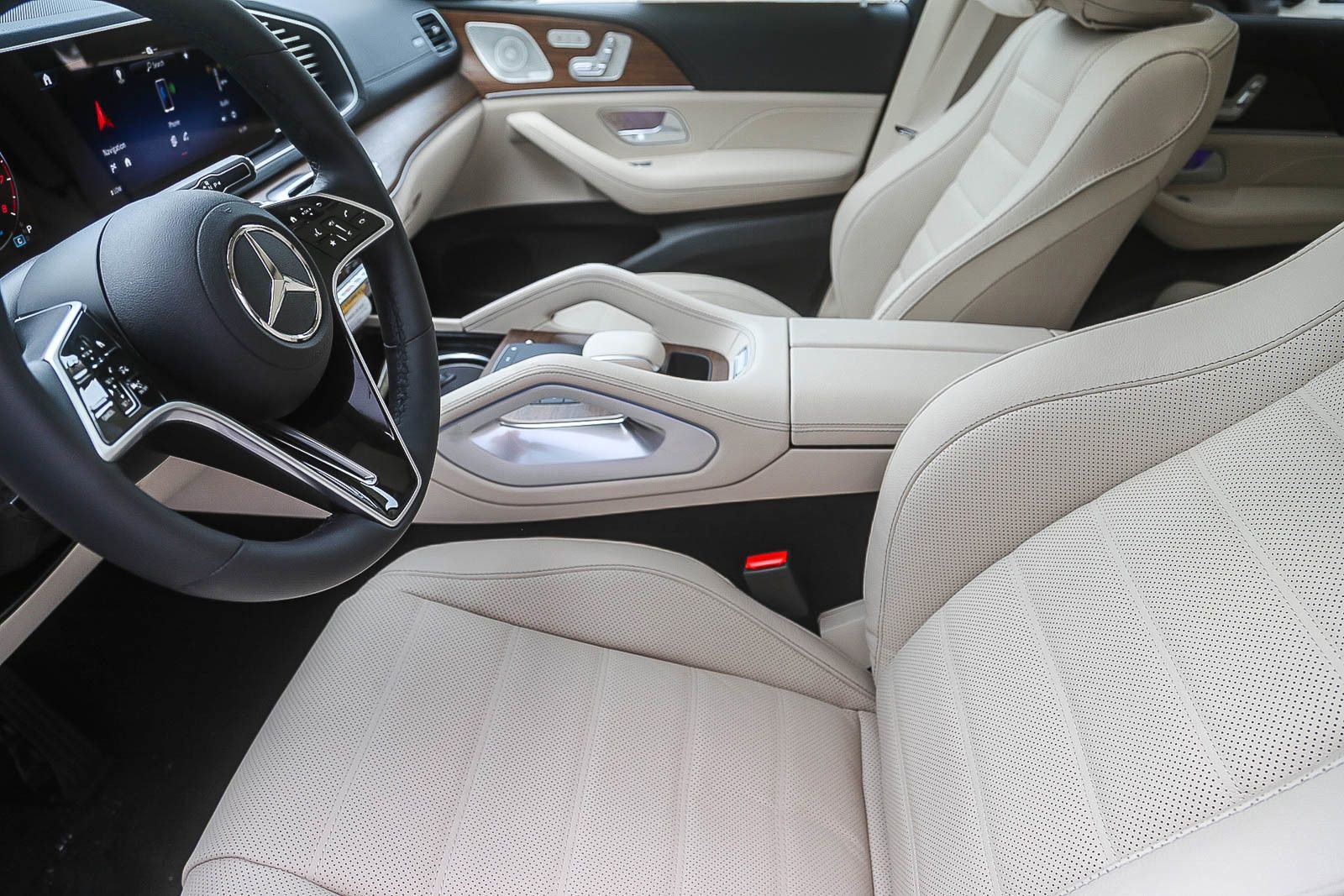 New 2026 Mercedes-Benz GLE 350 4MATIC image 17