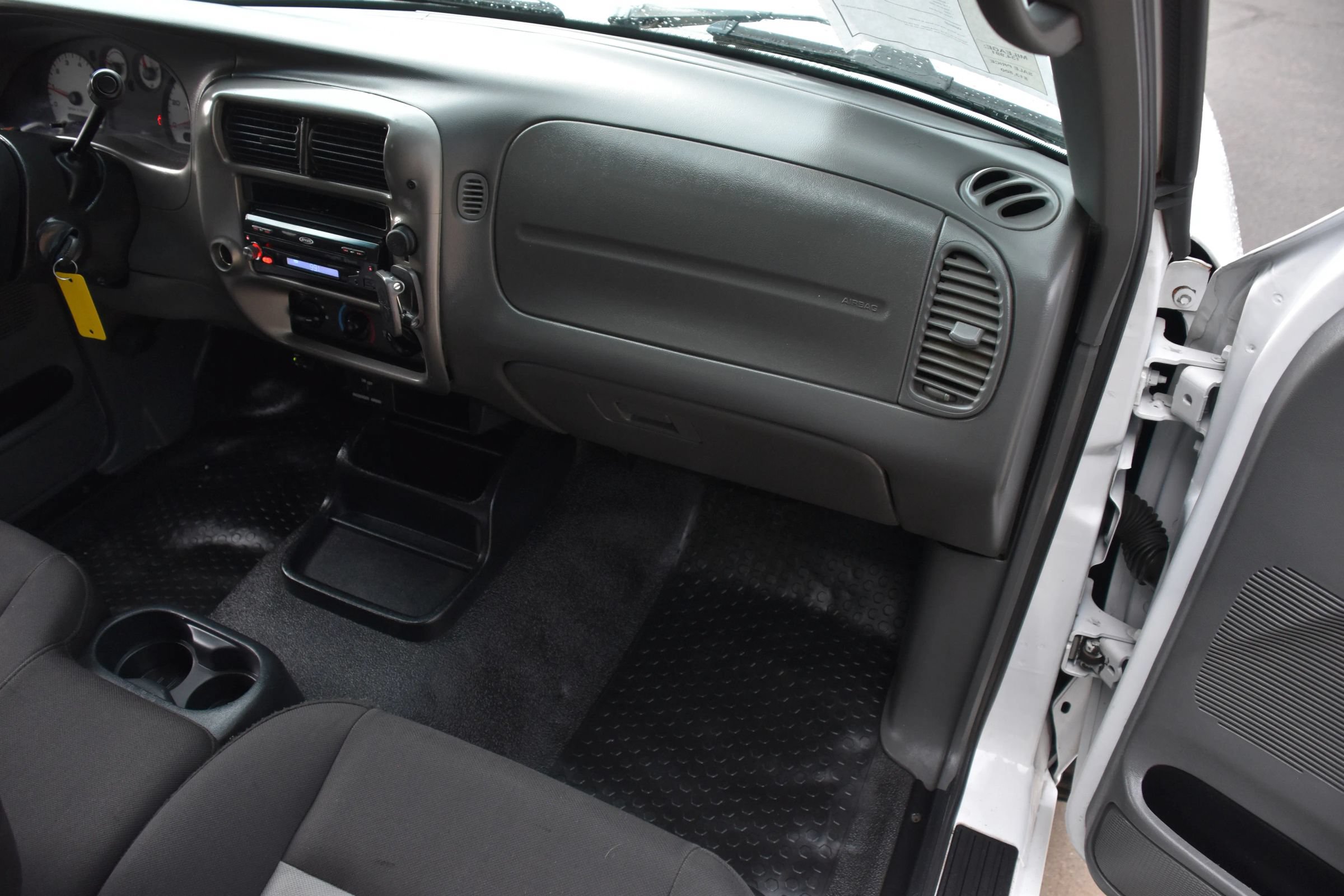 Used 2004 Ford Ranger XL RWD image 24