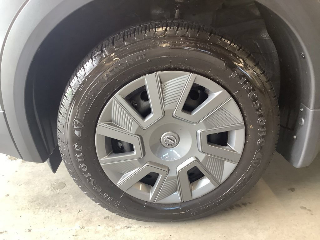Used 2025 Nissan Kicks S AWD/4WD image 24