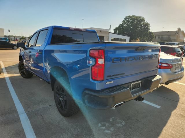 Used 2024 Chevrolet Silverado 1500 LT Trail Boss w/ Convenience Package II AWD/4WD image 4
