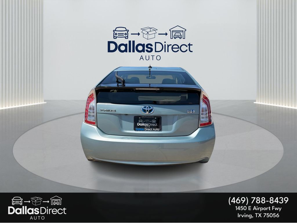 Used 2015 Toyota Prius Four FWD image 7