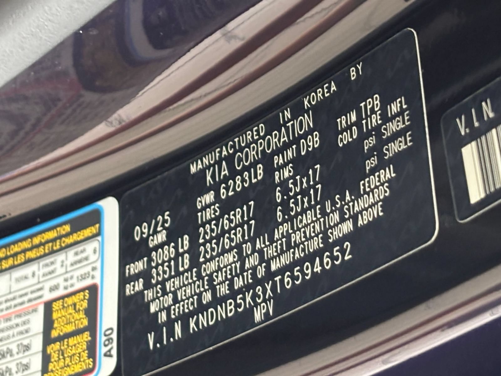 Used 2026 Kia Carnival FWD image 27