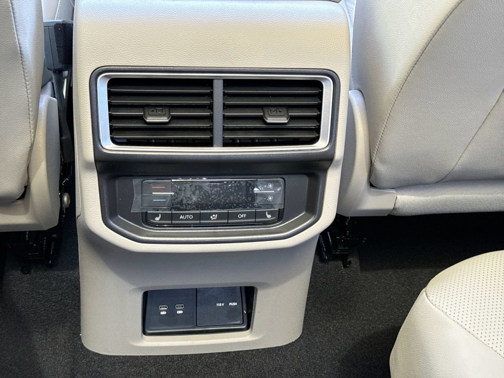 New 2026 Volkswagen Atlas SEL Premium R-Line AWD/4WD image 28