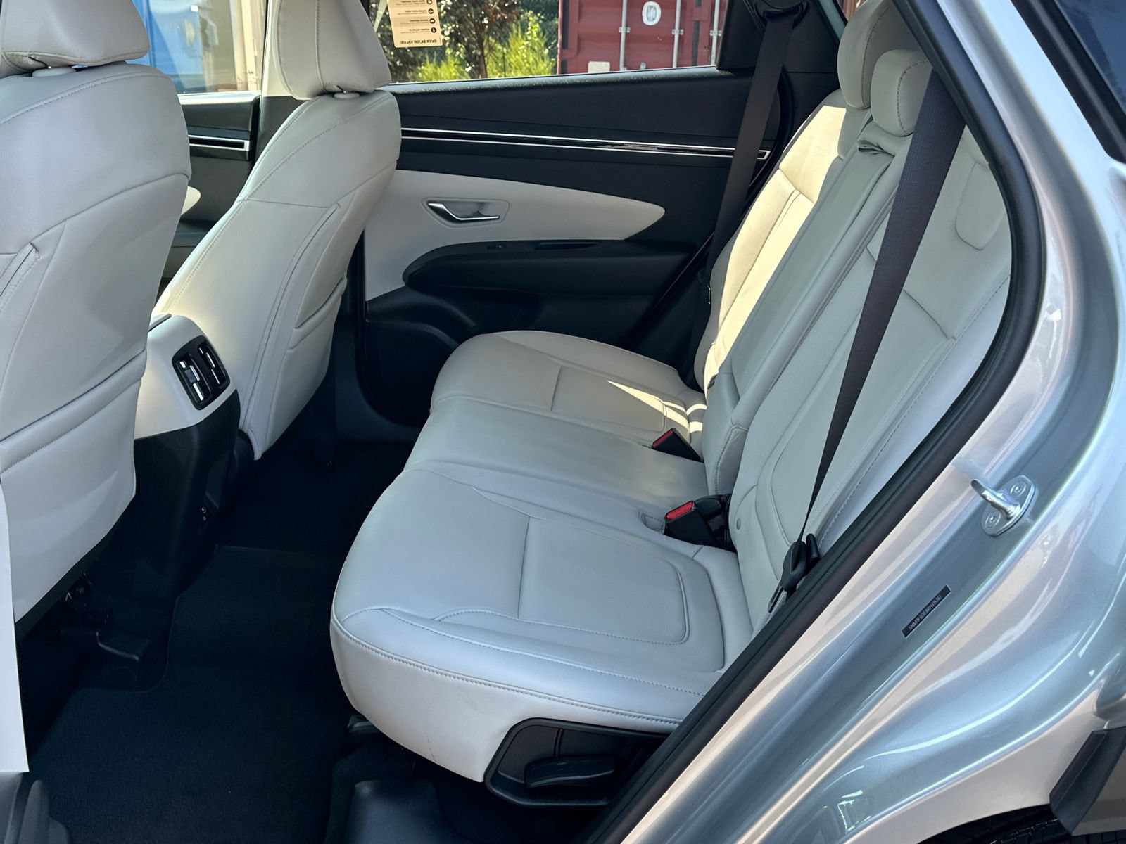 Certified 2024 Hyundai Tucson SEL w/ Convenience Package FWD image 19