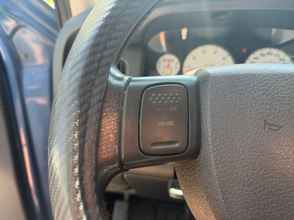 Used 2004 Dodge Ram 1500 Truck SLT AWD/4WD image 15