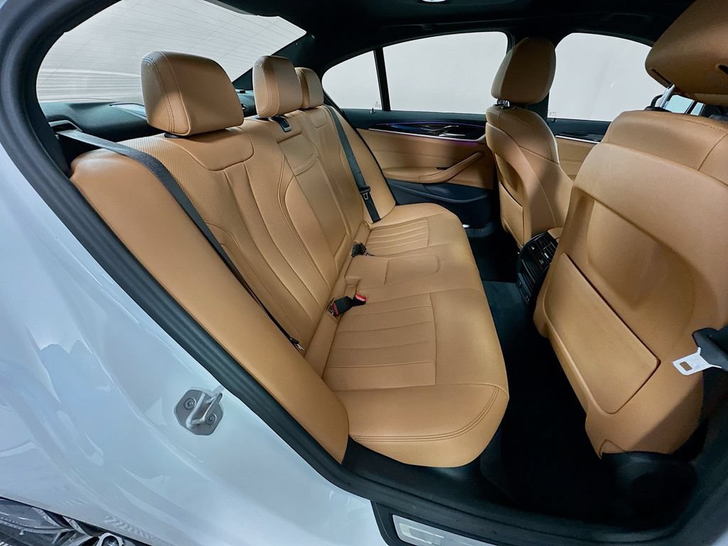 Certified 2023 BMW 530i w/ Convenience Package RWD image 28