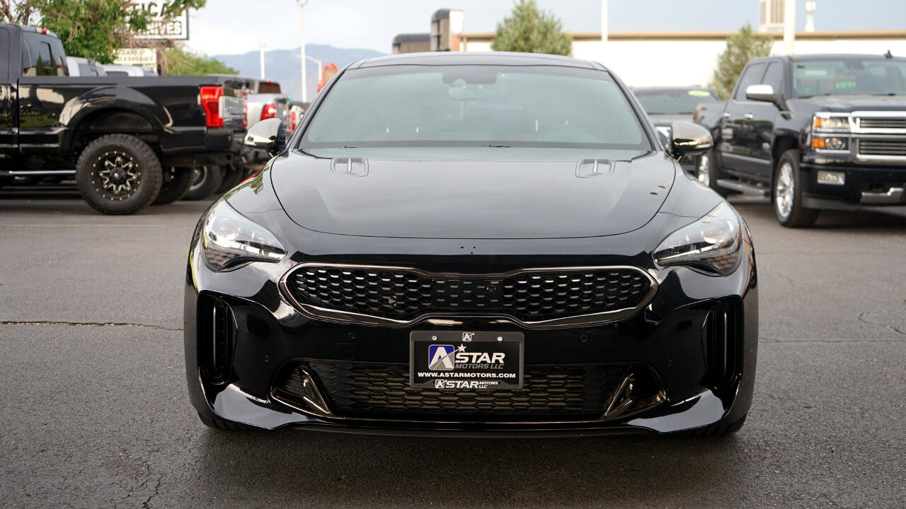 Used 2021 Kia Stinger GT2 image 8
