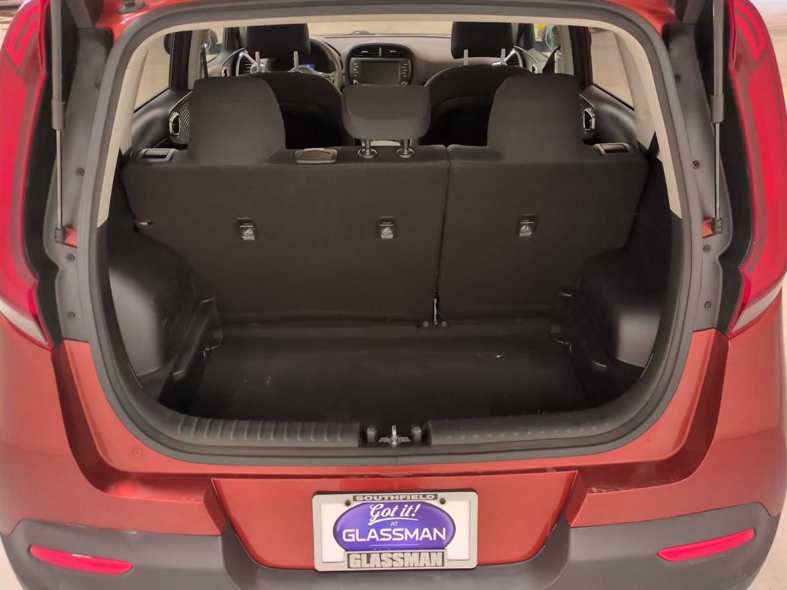 Used 2022 Kia Soul LX image 13