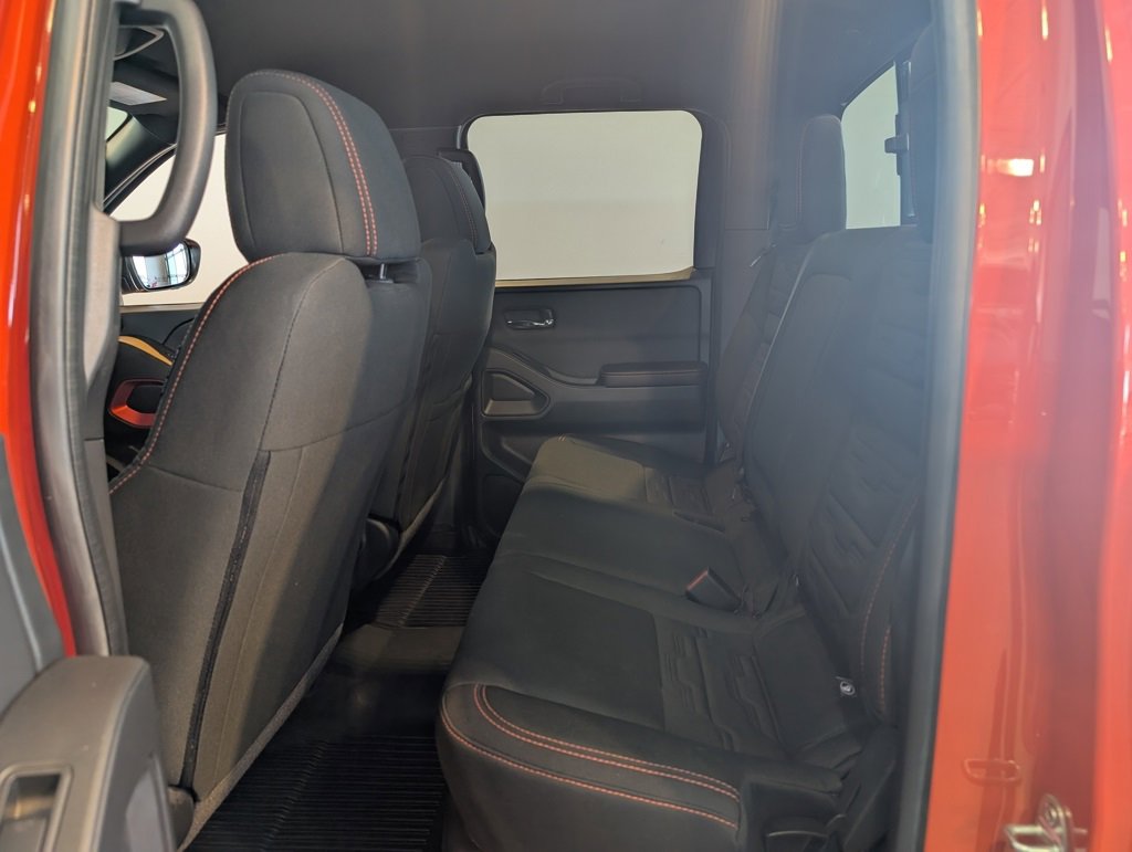 Used 2025 Nissan Frontier PRO-4X w/ Pro Convenience Package image 21