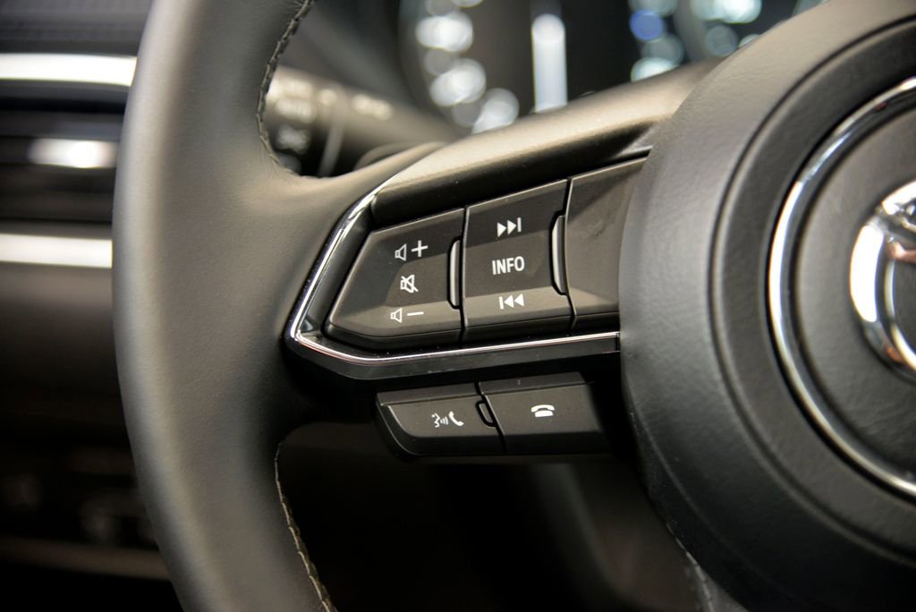Certified 2025 MAZDA CX-5 Signature AWD/4WD image 22