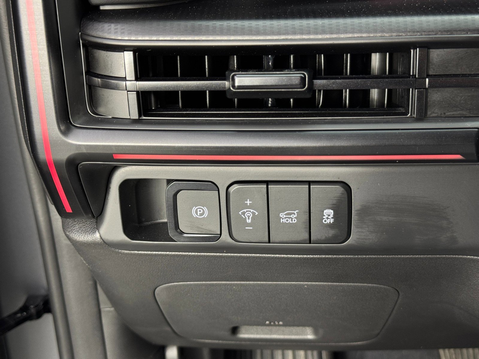 Used 2025 Hyundai Santa Fe Calligraphy image 18