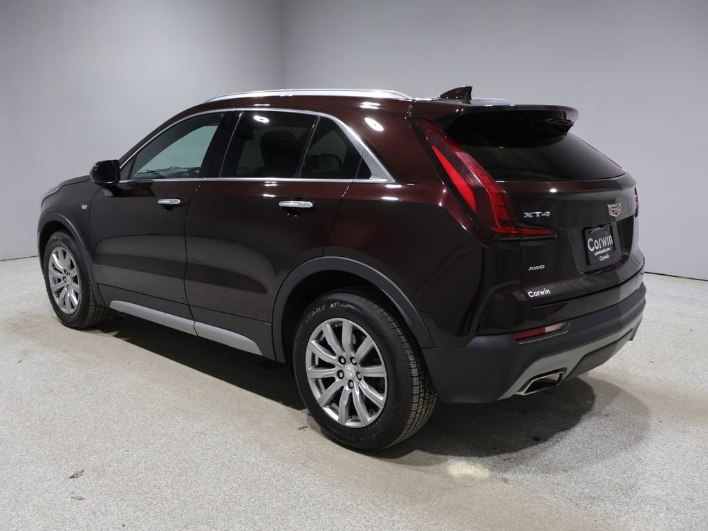 Used 2020 Cadillac XT4 Premium Luxury image 4